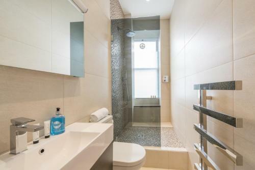 Bruntsfield Place - Beautiful 2 Bed Apartment With Spectacular Views!