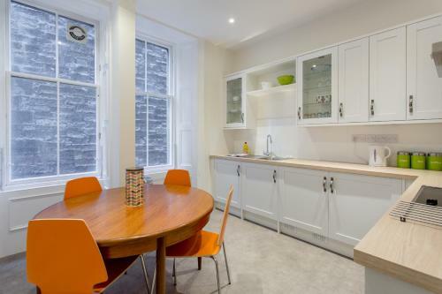 Apartamento Altido Spacious 3-bed By The Meadows