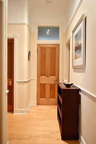 Apartamento Sunny First Floor Stockbridge Flat
