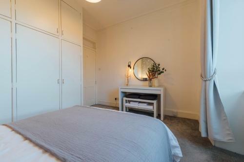 Stylish And Comfortable City Centre Apartment