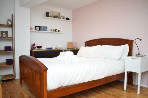 Chapel Lane - Charming Modern One Bed Apartment At The Shore!