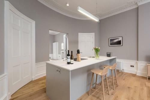 Altido Torphichen Street 5 Star Luxury Apartment