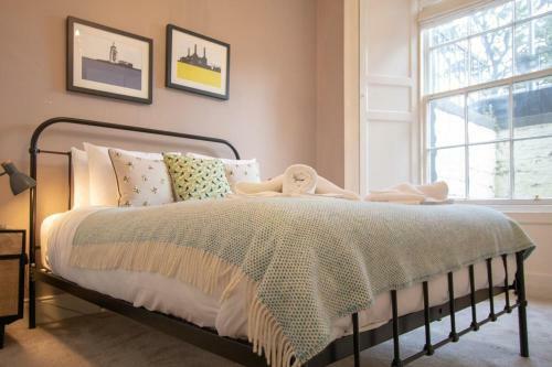 Apartamento Beautifully Modernised New Town Home Sleeps 6