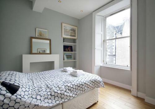 Altido Edinburgh Spacious Apartment - Royal Mile