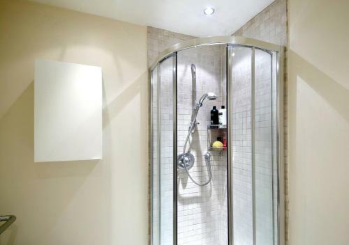 Altido Edinburgh Spacious Apartment - Royal Mile