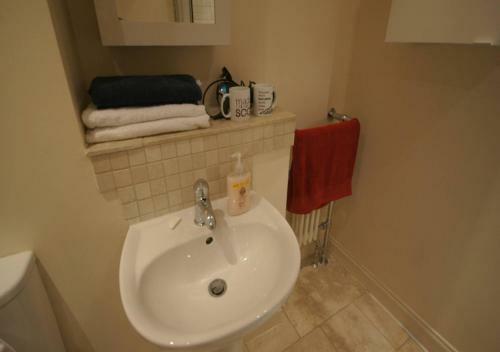 Altido Edinburgh Spacious Apartment - Royal Mile