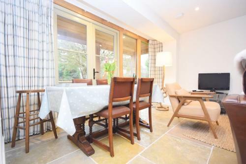 Hearnesbrook Barn , Emsworth