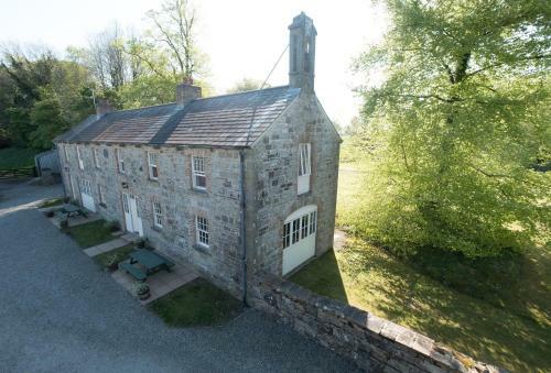 Belle Isle Castle And Cottages