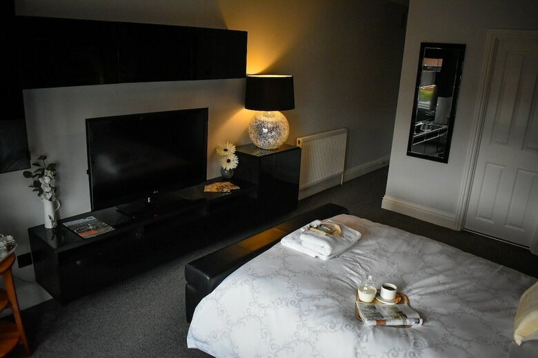 Tlc Exmouth Bed And Breakfast