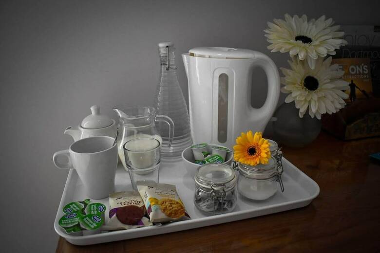 Tlc Exmouth Bed And Breakfast