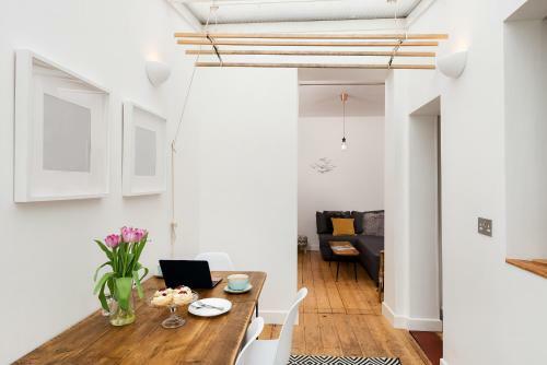 Nomi Homes - Exeter - Bookdirect - Central - Beach - Wifi