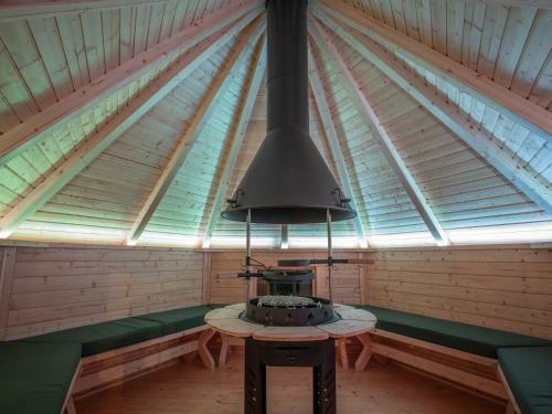 Weedingshall Lodges