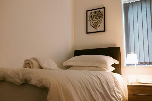 Farnborough Airport Twin Bed Apartment