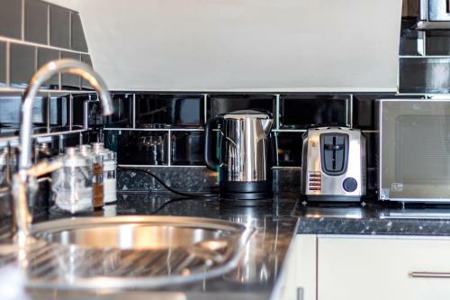Spacious 2-floor Apartment - Gardiner Street