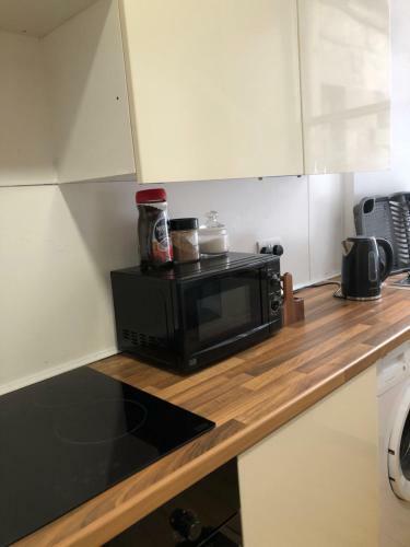 Bed & Breakfast Renfrew Rooms At City Centre