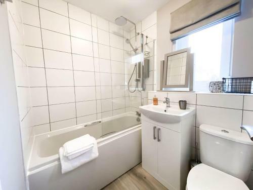 Modern Luxury 2bed Scottish Home