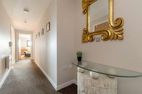 Apartamento Modern Riverfront Apt. 10 Mins From Hydro/secc