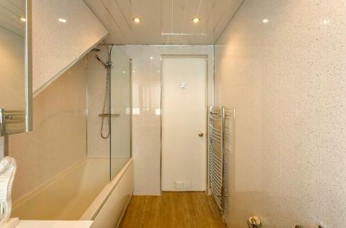 Warm And Welcoming Villa Perfect Home From Home