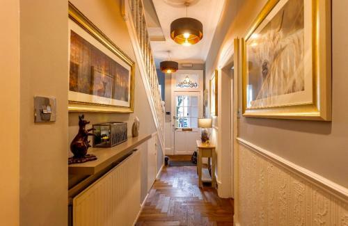 Warm And Welcoming Villa Perfect Home From Home