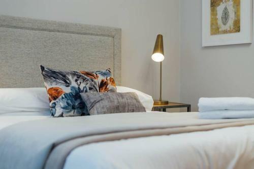 Glasgow Central Luxury Apartment