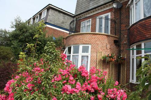 Hostal Barons Court