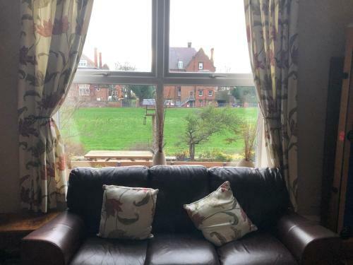 Hostal Kings Lodge Hotel