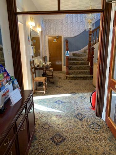 Hostal Kings Lodge Hotel
