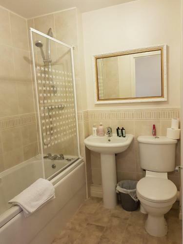 Ladysmith Complex - 8 Bedrooms