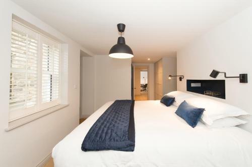 The Burrow By Harrogate Serviced Apartments