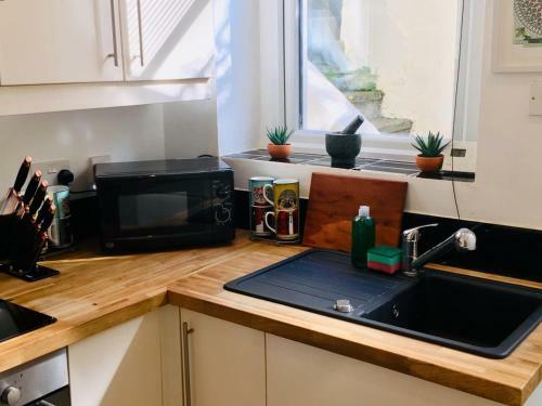 Spacious Apartment In The Heart Of St Leonards
