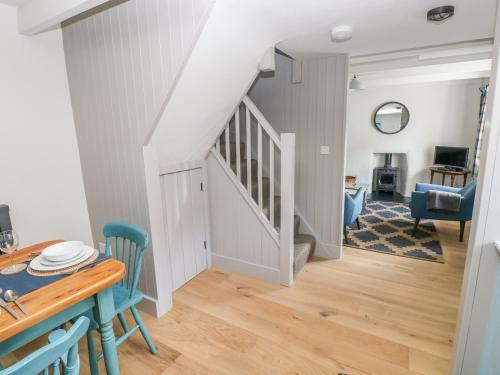 Elm Cottage