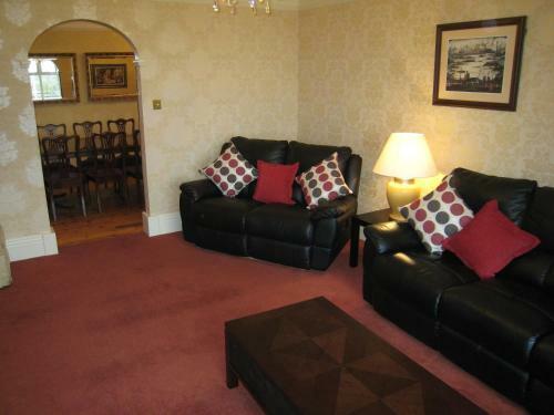 Ashleigh House