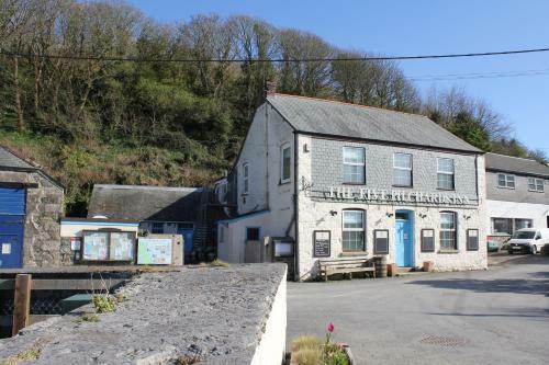 Bed & Breakfast The Five Pilchards Inn