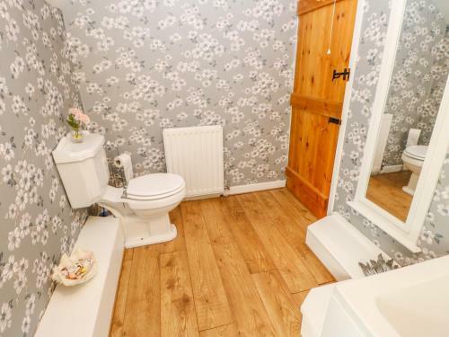 Isaacs Cottage