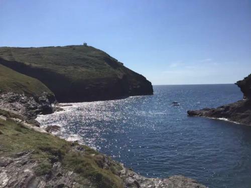 Boutique 5 Historic 2 Bed Devon Holiday Cottage