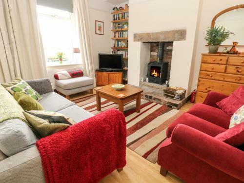 7 Bank Cottages, High Peak