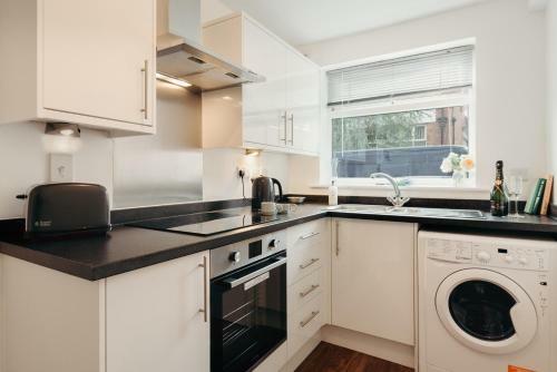 Arlan Apartments - Hinckley By Paym�n Club