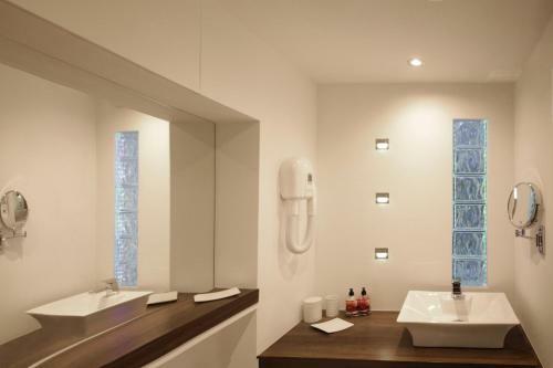 Orchard Road Studio Apartment