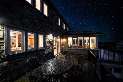 Harmby Villa Sleeps 6 With Wifi
