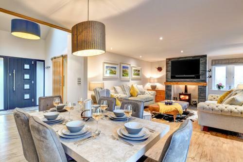 Harmby Villa Sleeps 6 With Wifi