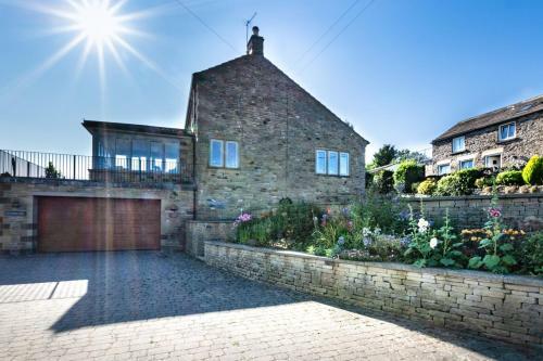 Harmby Villa Sleeps 6 With Wifi