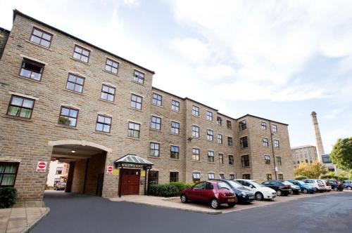Posada Relax By Mph - Smart Ensuites, Huddersfield