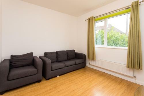 Ifield House Crawley/gatwick