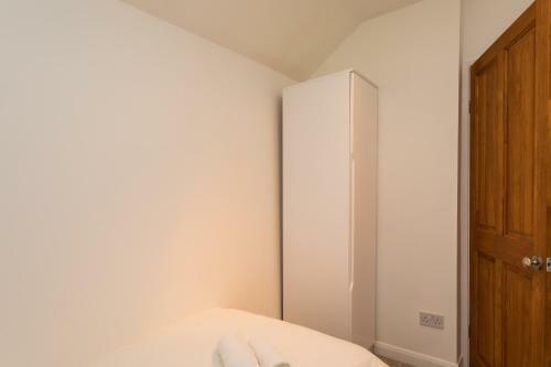Ifield House Crawley/gatwick