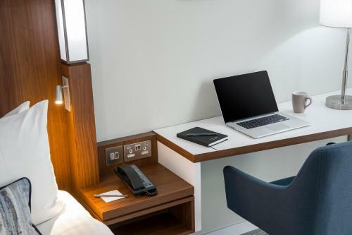 Hotel Courtyard By Marriott Inverness Airport