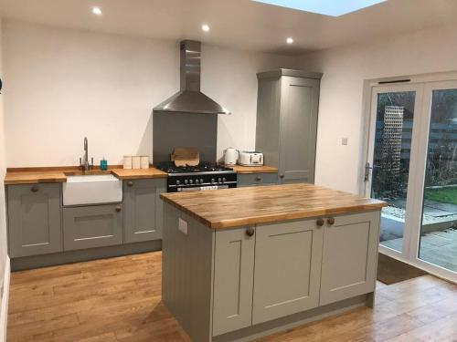 Stunning 2-bed House In Inverness