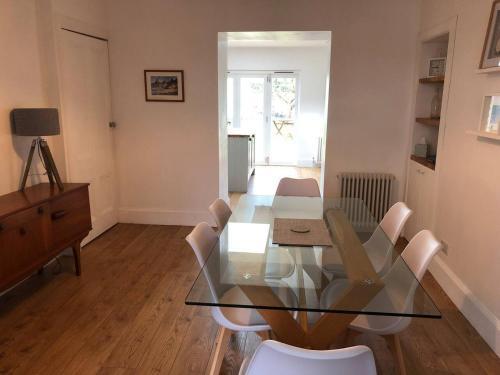 Stunning 2-bed House In Inverness