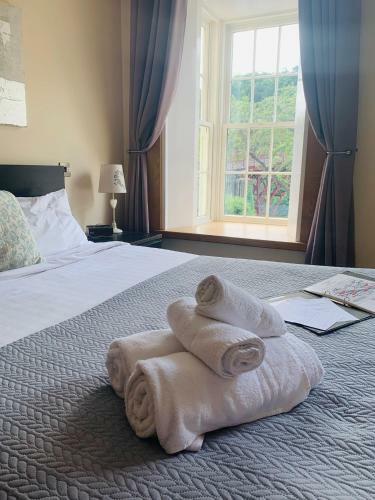 Hostal Bridge View Guest House