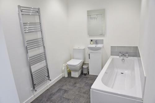 Toothbrush Apartments - Central Ipswich - Fore St