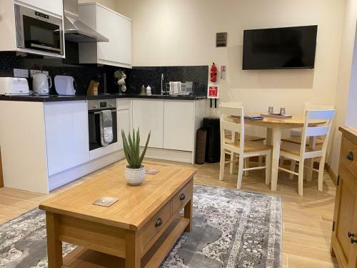 Waverley Inn Holiday Apartments